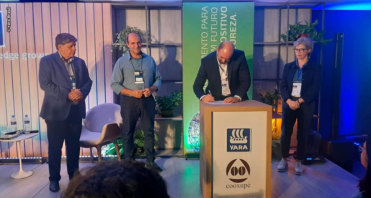 Yara firma com Cooxupé primeira parceria para fornecimento de fertilizante verde do Brasil
