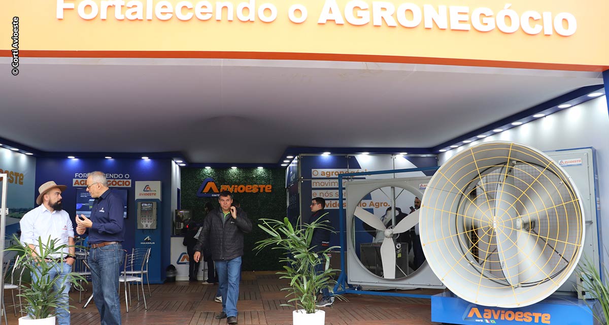 Gigante do mercado de ambiência para aves e suínos oferece soluções tecnológicas para bovinocultura de leite